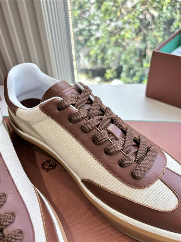 20251128154341597 320